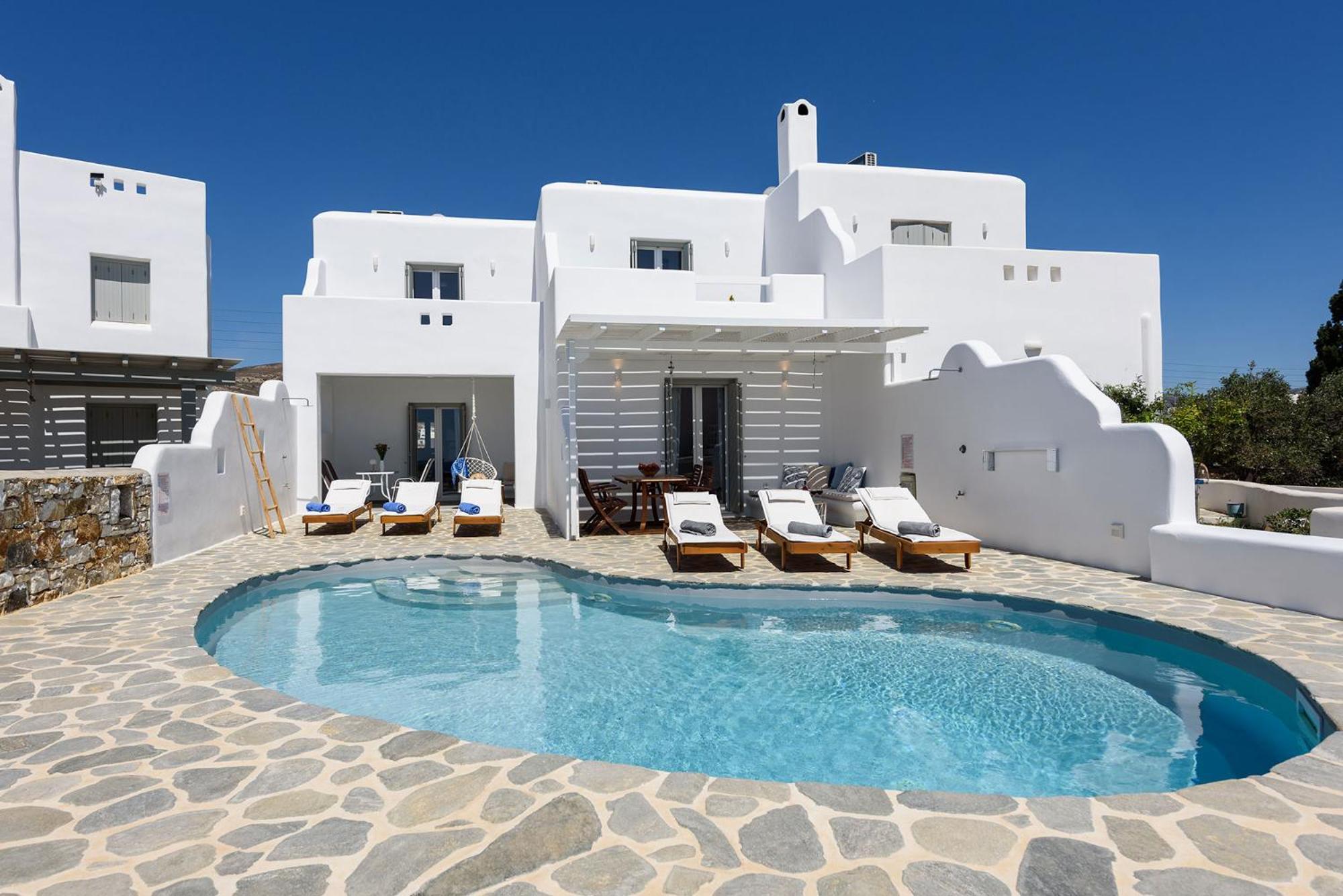 Helen Beach Front Luxury Villas Kastrákion エクステリア 写真