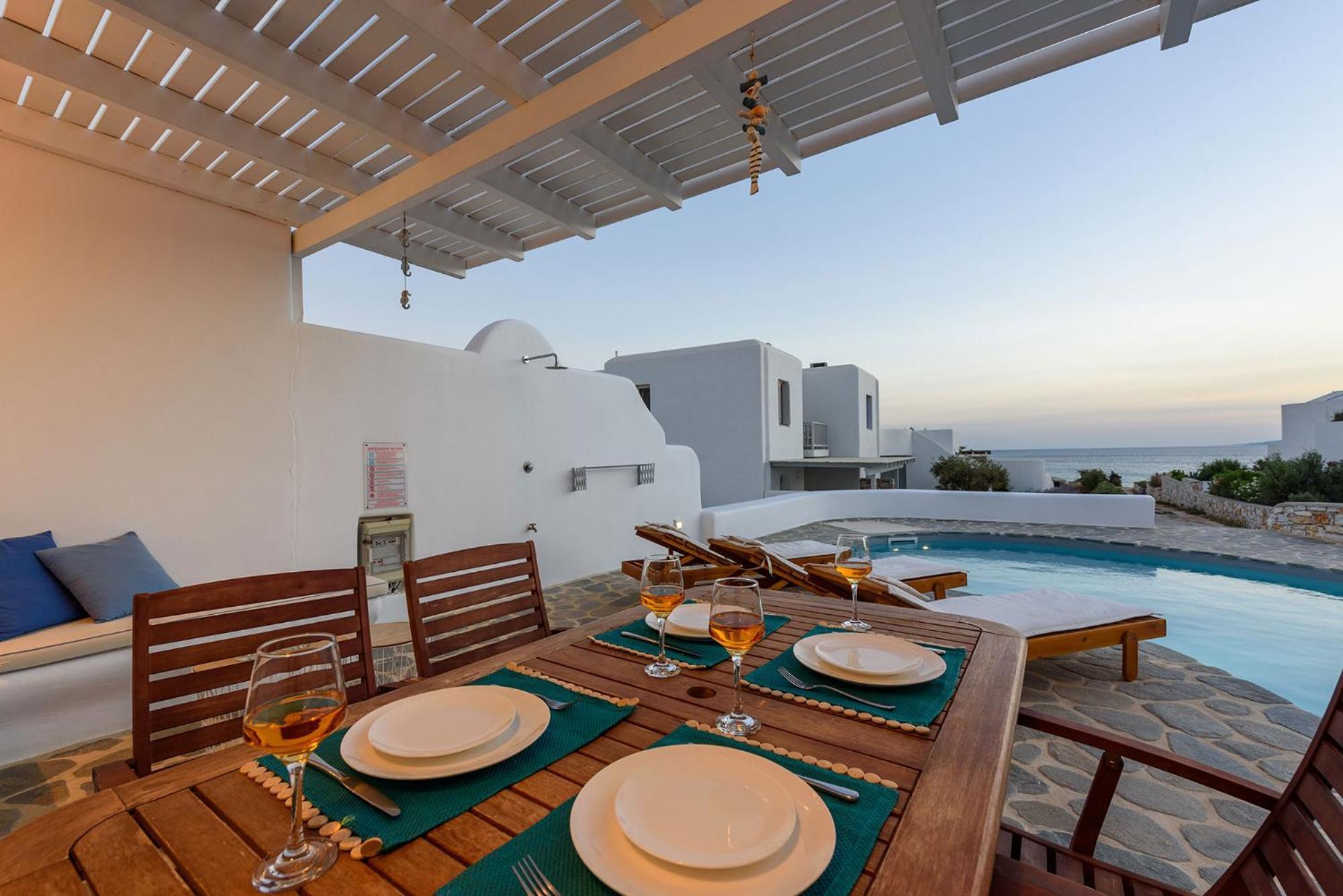 Helen Beach Front Luxury Villas Kastrákion エクステリア 写真
