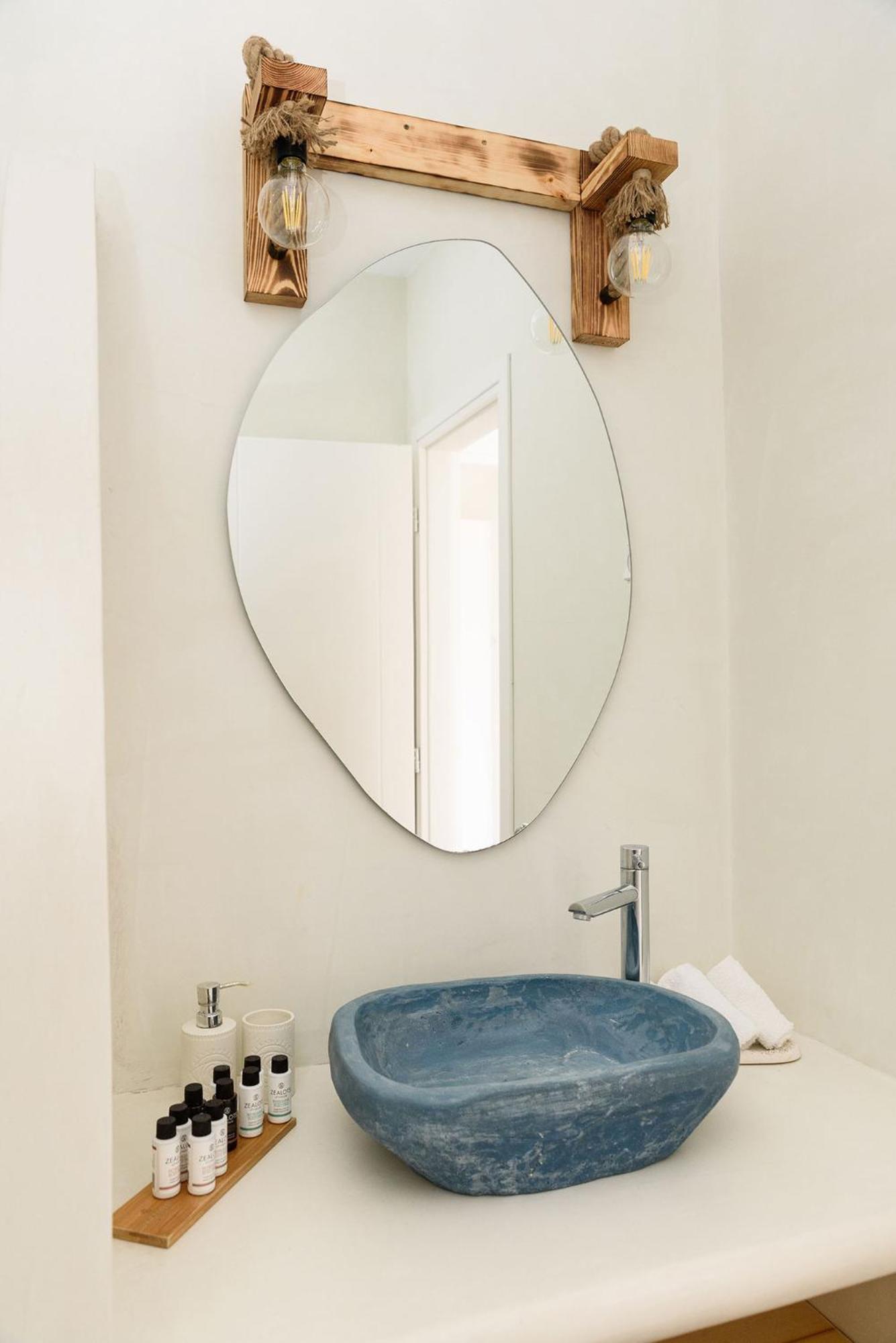 Helen Beach Front Luxury Villas Kastrákion エクステリア 写真