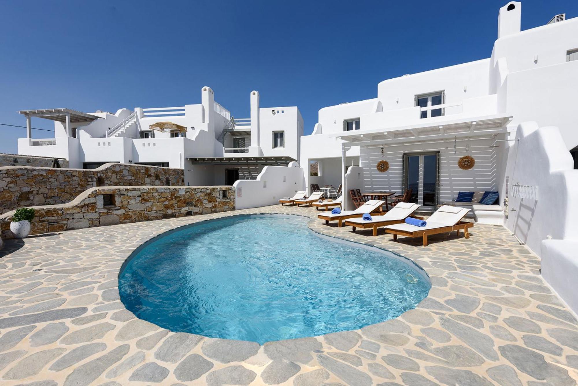Helen Beach Front Luxury Villas Kastrákion エクステリア 写真