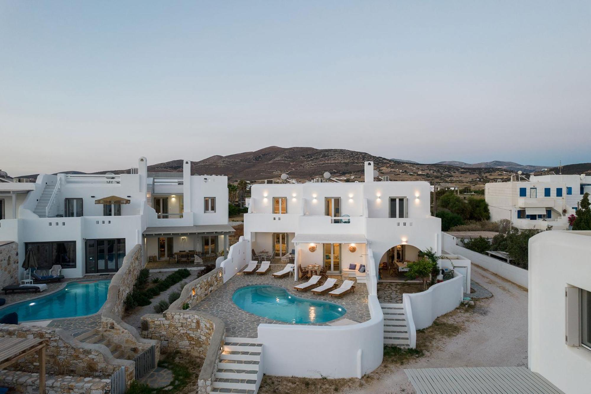 Helen Beach Front Luxury Villas Kastrákion エクステリア 写真
