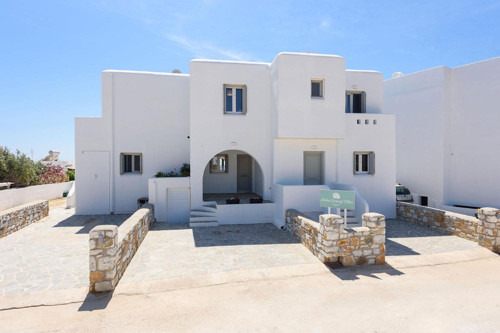 Helen Beach Front Luxury Villas Kastrákion エクステリア 写真