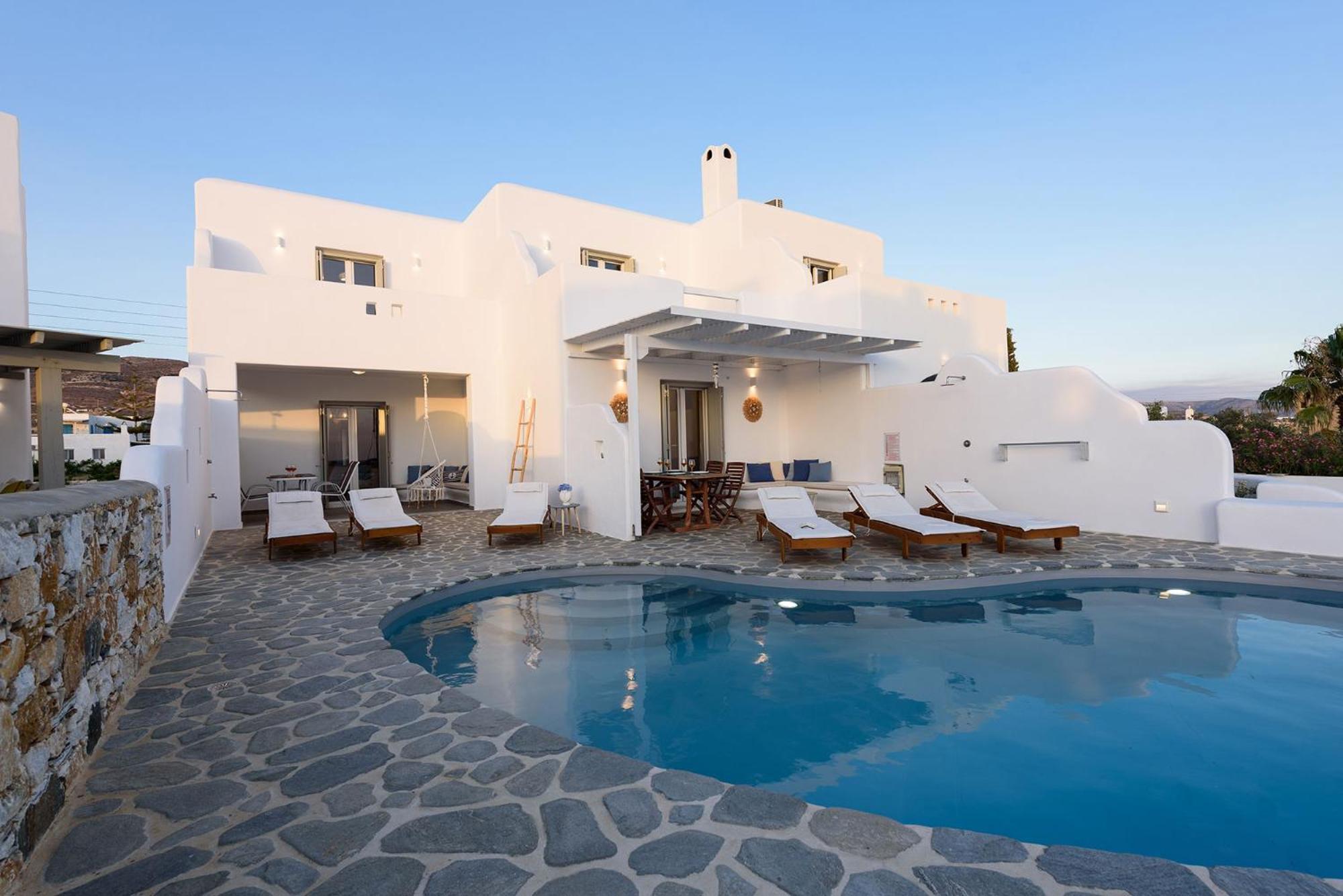 Helen Beach Front Luxury Villas Kastrákion エクステリア 写真